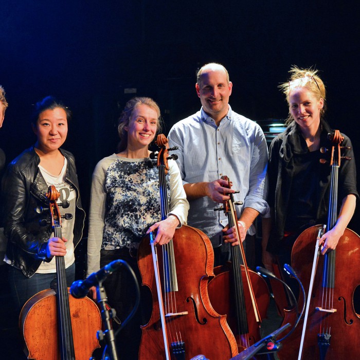 Neuer Deutschen Jazzpreis Mannheim in der Alten Feuerwache Wettbewerbsabend 14.03.
Bild zeigt Lutz Haefner (Saxophon) Rainer Boehm (Klavier) Plus Celli
© Rinderspacher