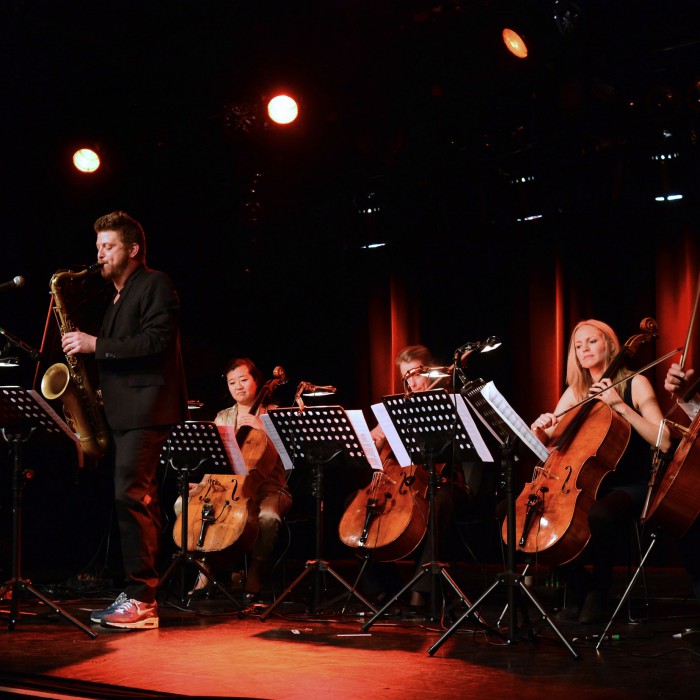 Neuer Deutschen Jazzpreis Mannheim in der Alten Feuerwache Wettbewerbsabend 14.03.
Bild zeigt Lutz Haefner (Saxophon) Rainer Boehm (Klavier) Plus Celli
© Rinderspacher